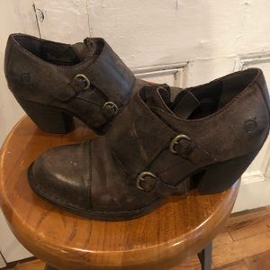BORN Brown Leather Shoes